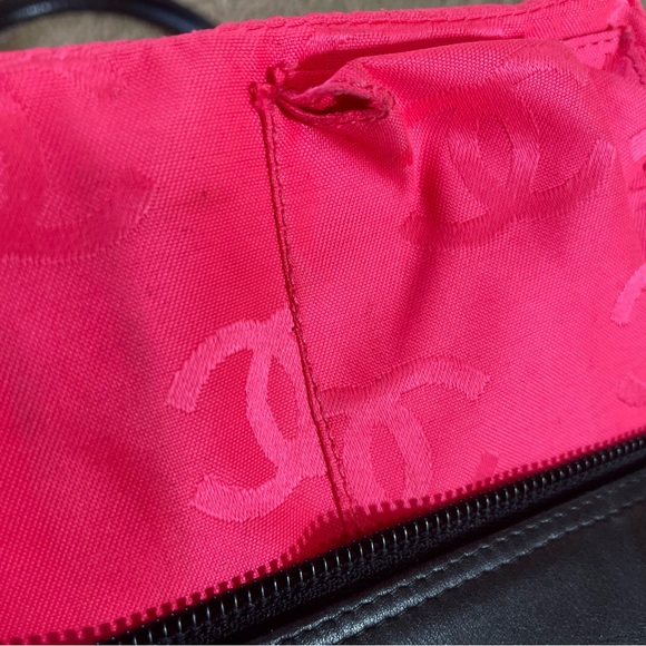 Sold Beautiful Chanel Cambon Small Reporter black and white - Picture 10 of 12